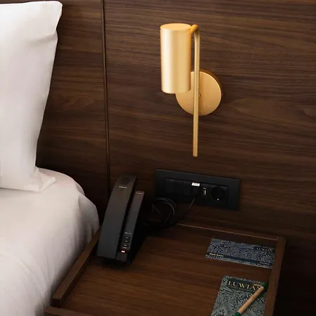 Luwian Boutique 4* Atény