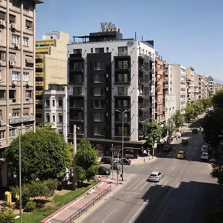 Vision Omonia, Hotel 4*