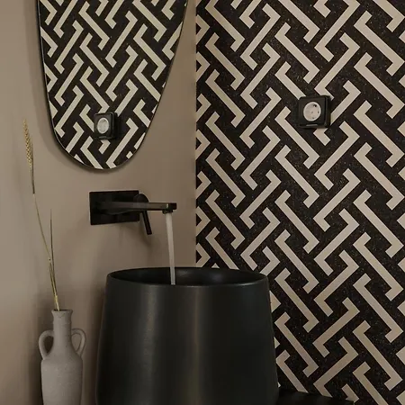 Vision Omonia, Hotel Athene