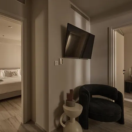 Vision Omonia, 4*