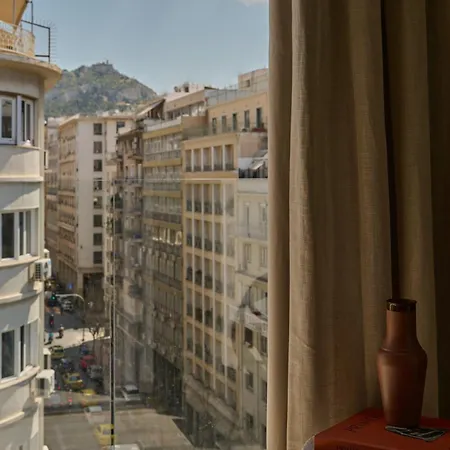 Vision Omonia, Athene