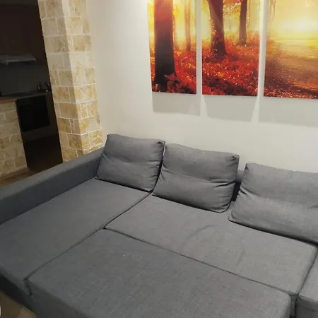 Luxury Near The Acropolis 10-min Walk To History!