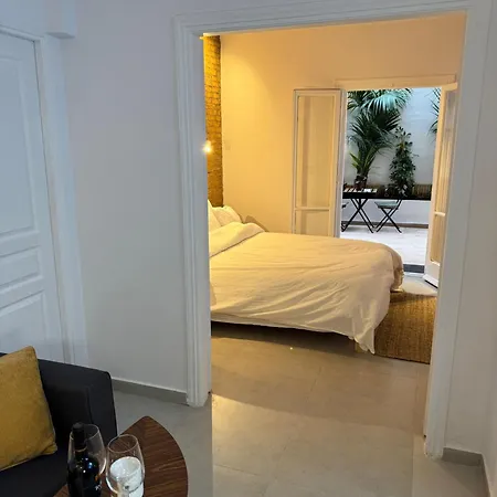Apartment Eyal Jungles Athens