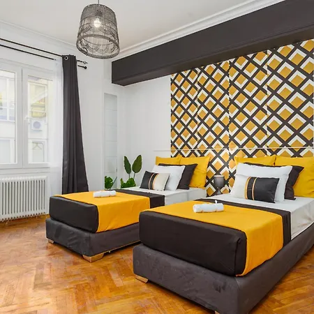 4bed In The Center Of Apartment Athens