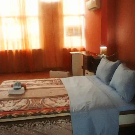 Apartment Charlie Chaplin Athens