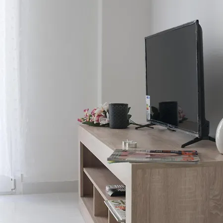 Victoria Sq., A Cozy And Stylish Apartment *