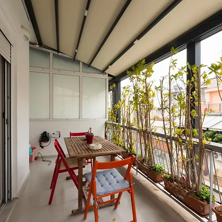 Modern B Athen