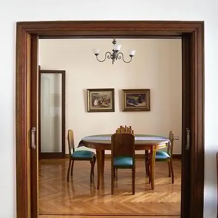 Marvelous In Plaka Apartment
