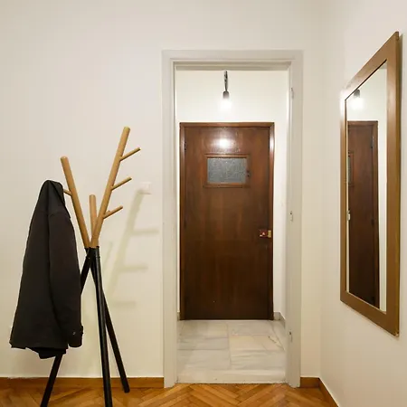 Timeless Charm In Kolonaki,vintage Elegance In Athens! Appartement *