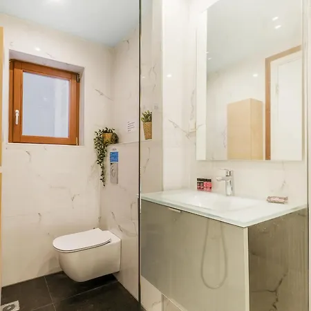 Spacious At Historical Center Of 4&2 Ppl Lejlighed Athen