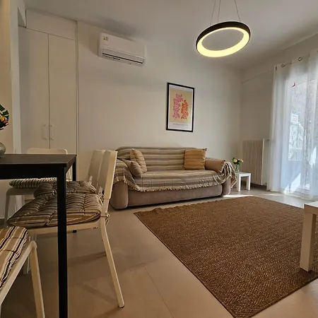Olympic Perfect Base To Explore Athens, Penthouse Near Metro And Train Athens