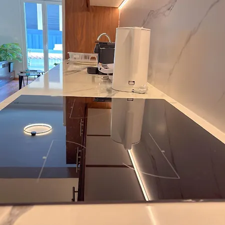 Restful Flat In Glyfada Center Daire