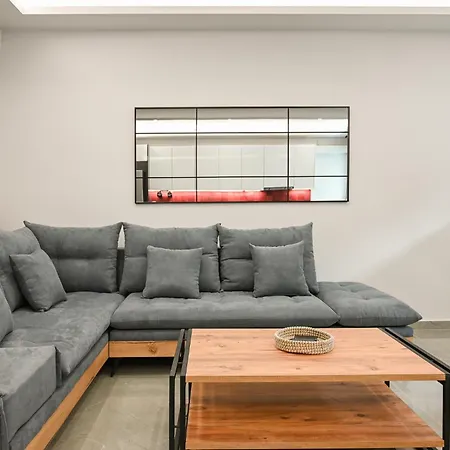 Luxury For 5 Ppl In The Center Of Atina