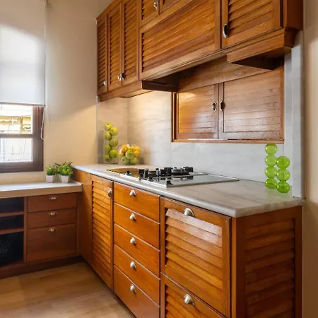 Ma Maison Downtown N°8, Indoor Heated Pool Villa Athens