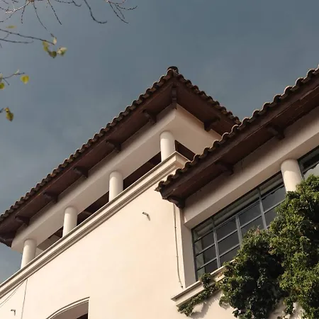 Ma Maison Downtown N°8, Indoor Heated Pool Villa Athens