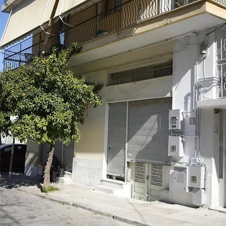 White & Stars Apartment *
