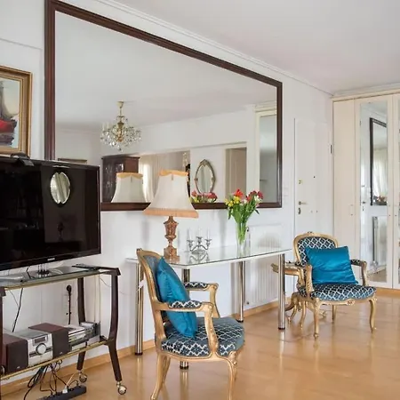 Apartment Luxurious In The Athenian Riviera *