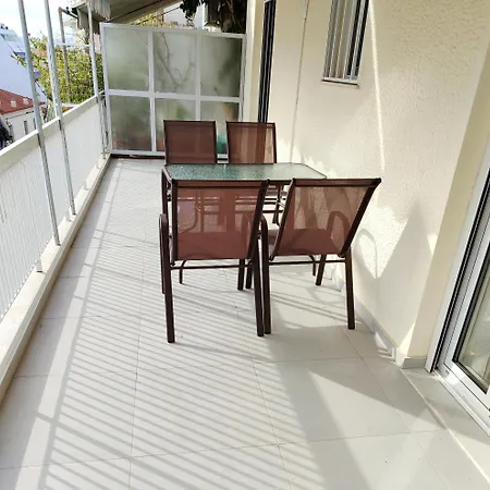 Olympic Perfect Base To Explore Athens, Penthouse Near Metro And Train Apartment