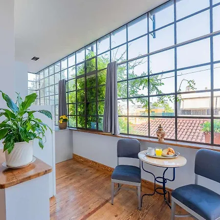 Apartment Spacious 2-bdrm At Filopappou Hill In Koukaki! *
