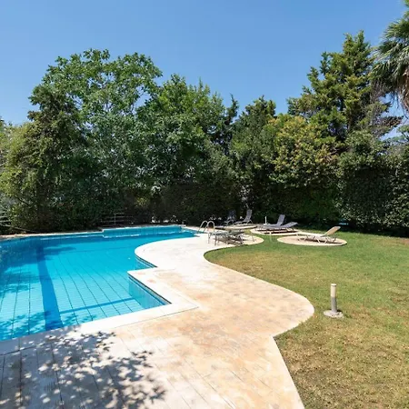 Apartment Luxe Bliss 2br, Glyfada