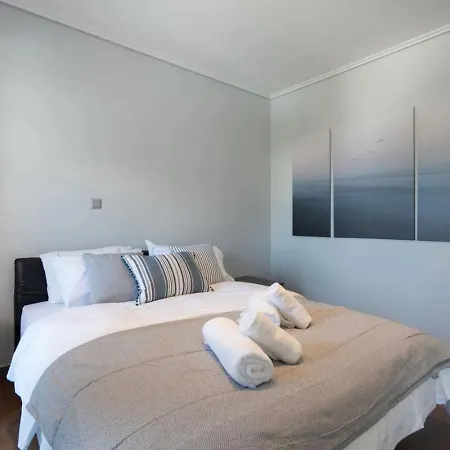 Apartment Luxe Bliss 2br, Glyfada