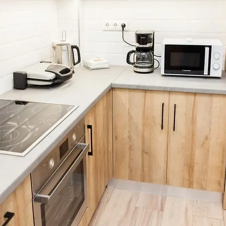 Beautiful New In Petralona Apartman