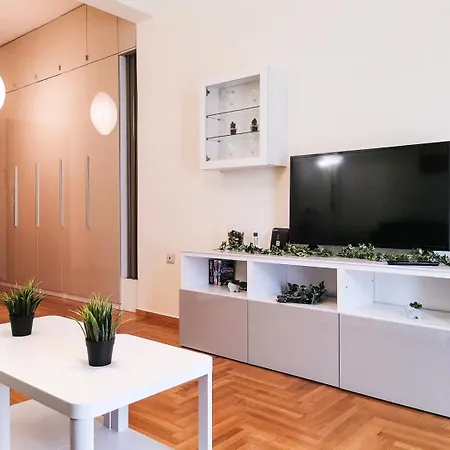 Modern&sunny, 1bd, Next To Metro Lägenhet Aten