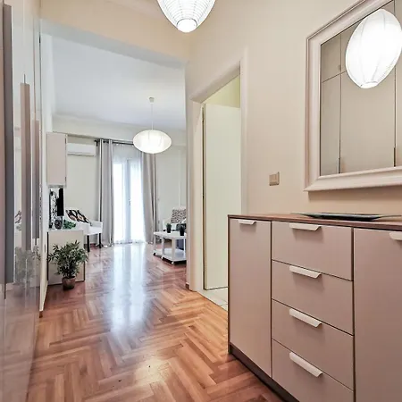 Modern&sunny, 1bd, Next To Metro