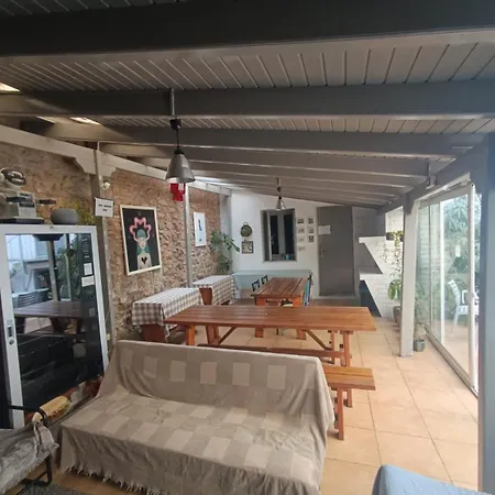 Dioskouros Hostal