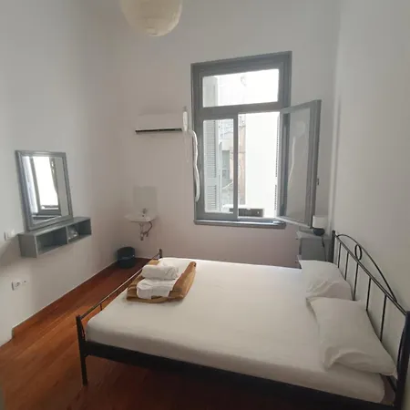Hostal Dioskouros