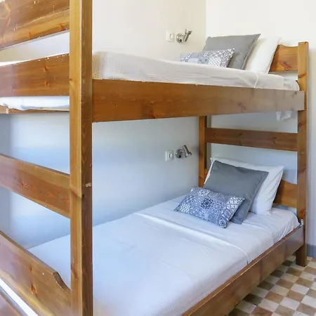 Hostal Dioskouros