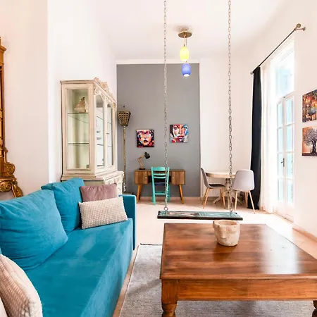 Neoclassical Loft In Monastiraki - Acropolis And Metro דירה אתונה