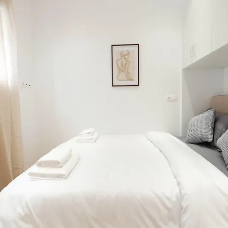 Near Pireas Port-brand New Apartment Athens