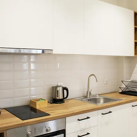 Apartment Legas *