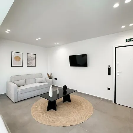 Megaro Luxury 11 In Syntagma *