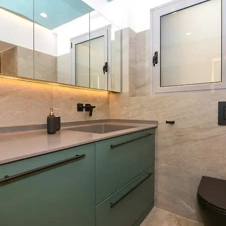 Centre Floor Stylish 2 Min Walk Metro Appartamento