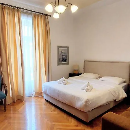 Apartment Marvelous In Plaka
