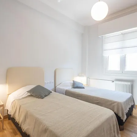 Unbeatable Acropolis Elegant 2-bedroom On Areopagitou Athens