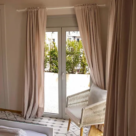 Contemporary Athenian Escape Ghh *