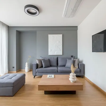 The Exarchia Hideout By Upstreet *