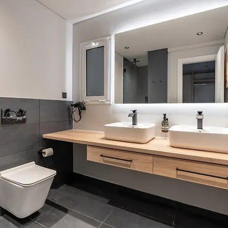 Blue Lux 2br 2ba With Skyline View, Near Kolonaki Αθήνα