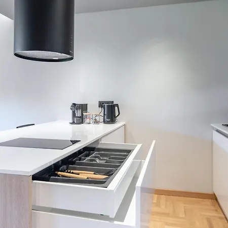 Blue Lux 2br 2ba With Skyline View, Near Kolonaki Διαμέρισμα Αθήνα