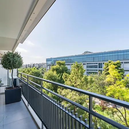 Διαμέρισμα Blue Lux 2br 2ba With Skyline View, Near Kolonaki