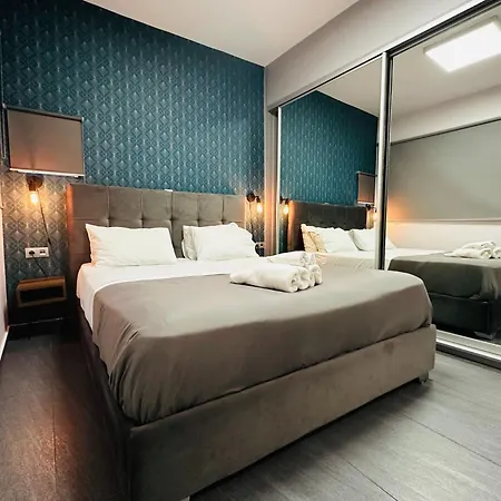 Ermou Downtown By Urban Retreat Atena