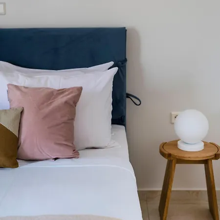 Apartment Refined 2br In Marousi By Upstreet