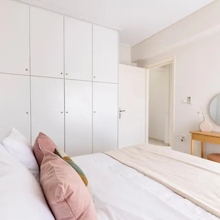 Apartment Refined 2br In Marousi By Upstreet *