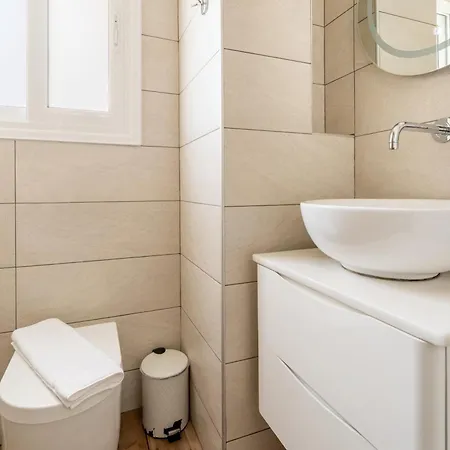 Royal Luxury * Athènes
