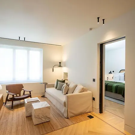 Capital Suites-mgallery Collection 5*