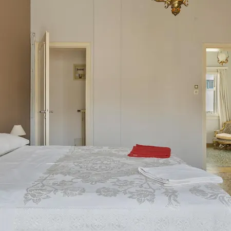 Family, Enjoy Athens, 90 Cm Apartment *