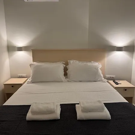Hermes Apartment *